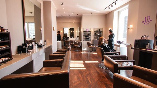 Services de coiffure à Paris 17 : top coupes à découvrir